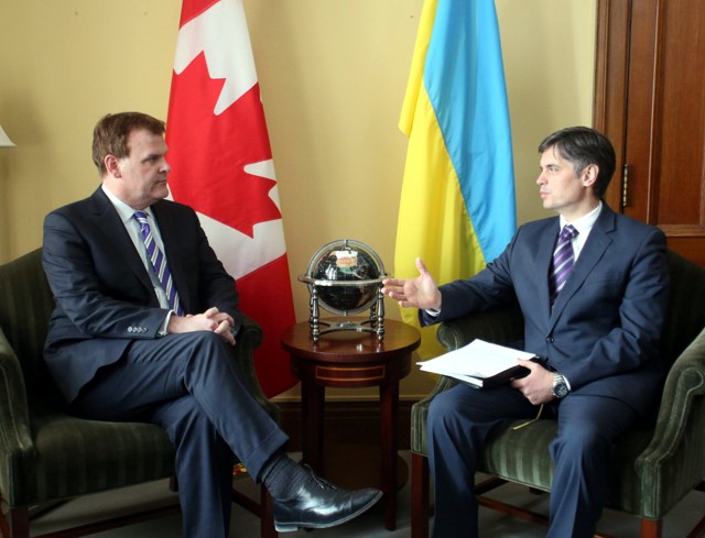 March 4, 2014: Canadian Foreign Minister John Baird with Ukraine’s ambassador to Canada, Vadym Prystaiko, Photo: iPolitics